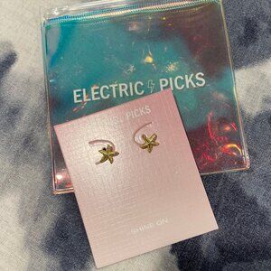 Electric Picks Mini Starfish Stud Earrings NWOT